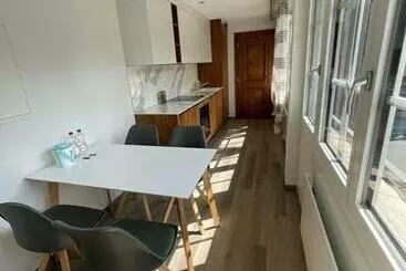 Appartamenti turistici Moderne Einzigartige Wohnung In Altdorf