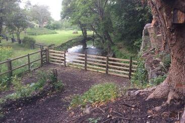 Turistlägenheter 1850s Character Stone Cottage