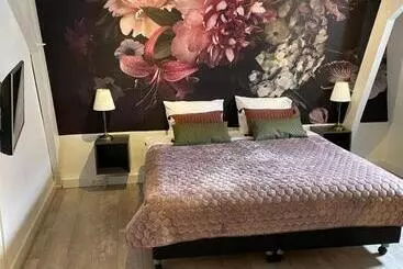 Bed and Breakfast Bnb Bruxelles   Studios & Apartments