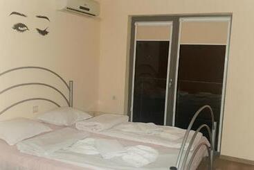 Otel хотел дани