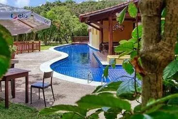 アパートホテル Bosque Da Praia Chalé 5