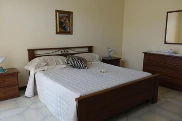 Жильё для туристов Casa Vacanza, Le 5 Palme, A Trani