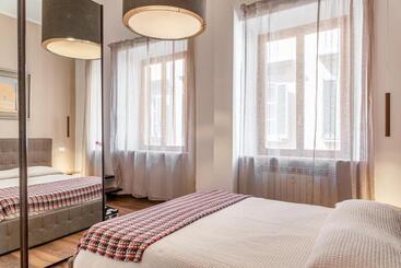 آپارتمانهای توریستها Piccola Venezia Canal View Charming Flat