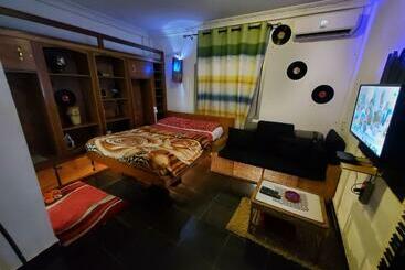 Turistihuoneistot The Yafé Bastos 3