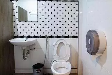 Hostel Momento House