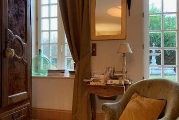 مبيت وإفطار Studio En Ville Et Campagne