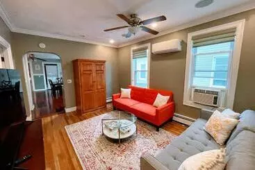 آپارتمان‌های توریست‌ها Luxury Executive Suite Harvard Allston 3 Bedrooms 2 Baths