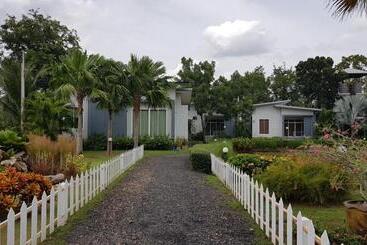 Resort ร่มปาล์มรีสอร์ท สระบุรี Rompalm Saraburi