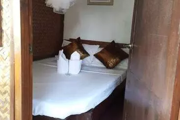 ユースホステル Zhaya S Beach & Cottages