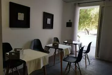 B&b Unique Art