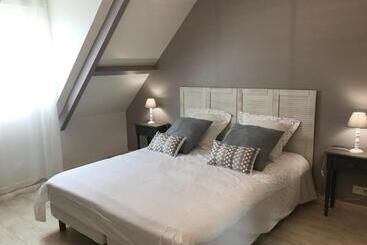 مبيت وإفطار Au Coeur Des Châteaux