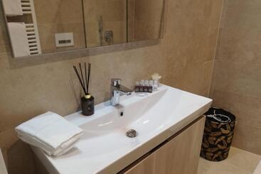 膳宿费 River Inn Arco