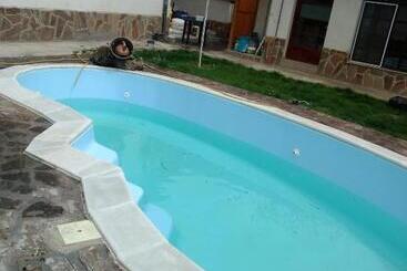 Lomakeskus къща за гости с минерална вода терма асклепий