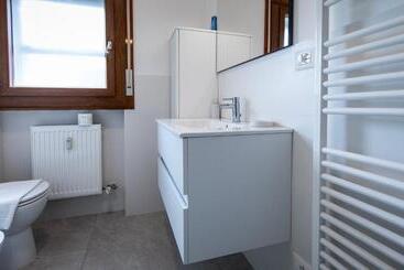 شقق خاصة سياحية Ermes Di Colloredo 34 A