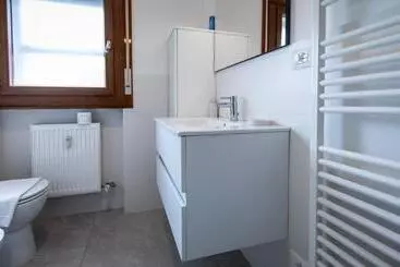 Turistlejligheder Ermes Di Colloredo 34 A