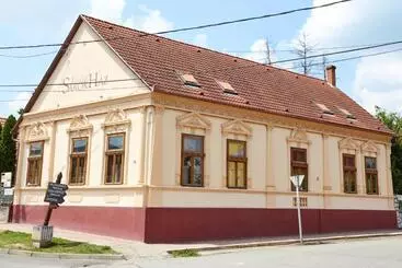 Pension Sarok Vendégház