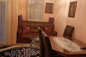 آپارتمان‌های توریست‌ها Apartman Vanja