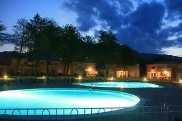 ツーリストアパートメント Jolie Appart. 4 Pers. Dans Résidence Avec Piscine