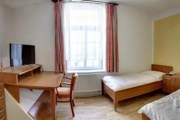 Pensió Penzion Tillerova Vila