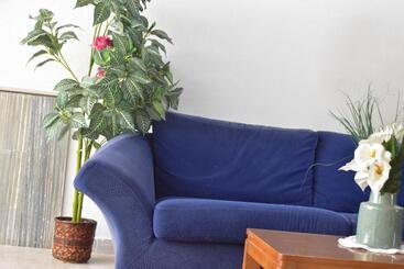 فندق Manos Pension