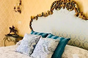 تختخواب و صبحانه Dimora Umberto