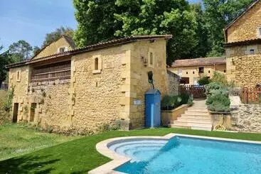 Bed and Breakfast Le Clos De La Canéda