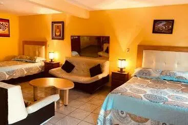 ペンション El Paraíso De Zacatlán Departamento Con Jardín, 11 Pax