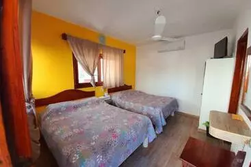 Retkeilymaja Posada Casa Bugambilias