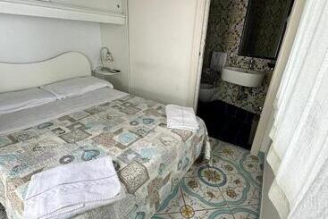 פנסיון L Incanto