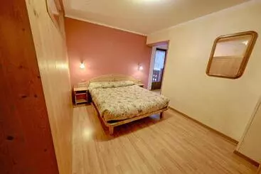 هتل آپارتمان Rosengarden Alpine Residence
