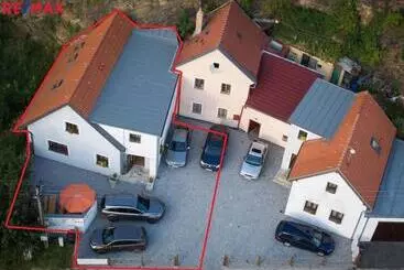 Majatalo Penzion V Suchu