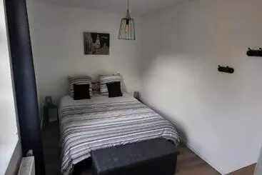 Turistlejligheder Entre Les Places, Spacieux Avec Parking Gratuit