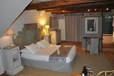 ペンション Restaurant Et Chambres D Hôtes La Ferme De Cornadel