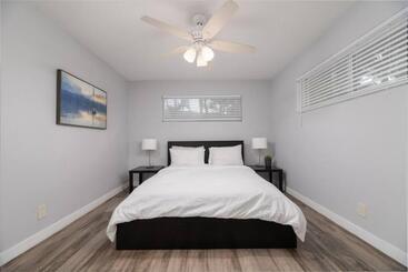 游客公寓 The Palms At Middle River Terrace 4