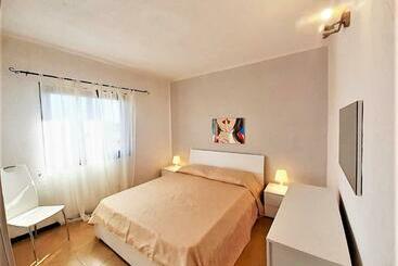 Aparthotel Baia De Bahas Residence