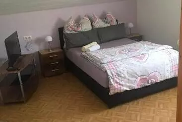 ツーリストアパートメント Ferienwohnung Klaus