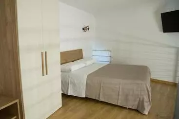 Majatalo Bianca's Rooms