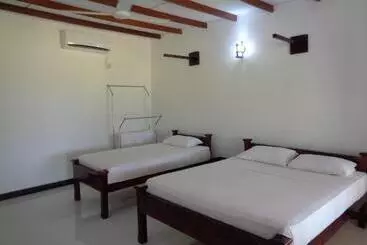 ペンション Man Guest Polonnaruwa