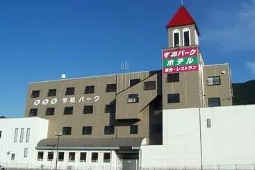 宇和パークホテル