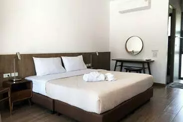 Suansin Garden Hotel โรงแรมสวนสินการ์เด้น