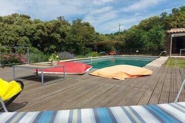 דירות לתיירים Le Clos Des Coustoulins