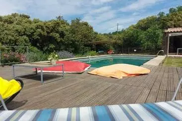 Apartaments turístics Le Clos Des Coustoulins