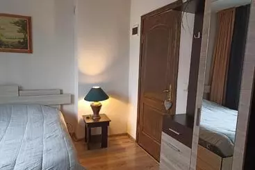 Pensió приятелската къща