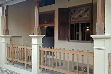 ペンション 50 Church Street   Galle Fort