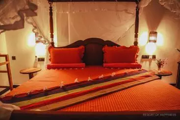Hotel Resort Of Happiness