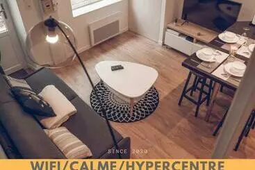 Turistihuoneistot Lebeaubrun_ Hypercentre_ Duplex