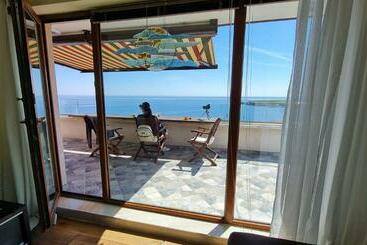 Appartements touristiques Magic Sea View