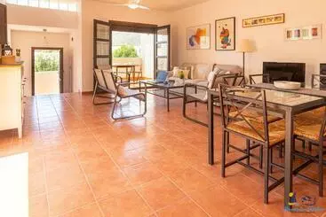 Vakantie-appartementen El Velero Sotillo Niagara Parking Playa 400m Wifi Plus 6 Pax