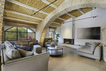 Apartamentos turísticos Turisme Rural Mas Ametller   Casa Gran