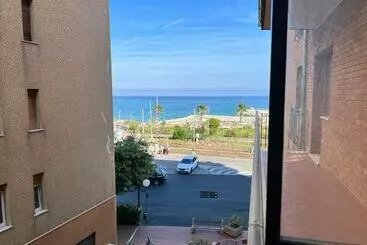 ツーリストアパートメント Oasi Inn   Spazioso Monolocale Con Balcone Vista Mare